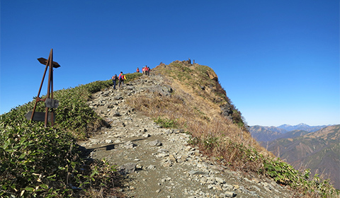 Joshinetsu Kogen National Park Mountain trail near the summit of Mt. Tanigawa